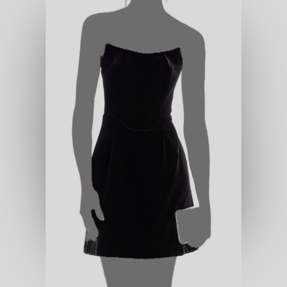 Aqua Strapless Black Velvet Dress